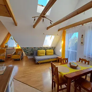 https://apartament-sloneczny-zakopane-34-500.zakopanehotels.org